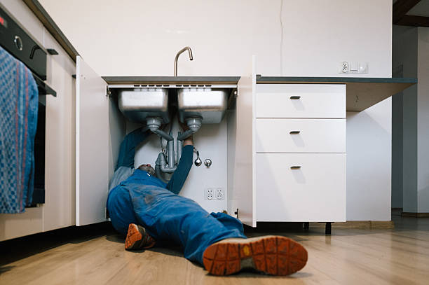 Professional Emergency Plumber technician working in Morristown, MN